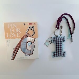 🟥 LABUBU “Pin For Love PENDANT” 🩵Letter “i”💜Guaranteed 🆕Opened Box 🟥POP MART🟥